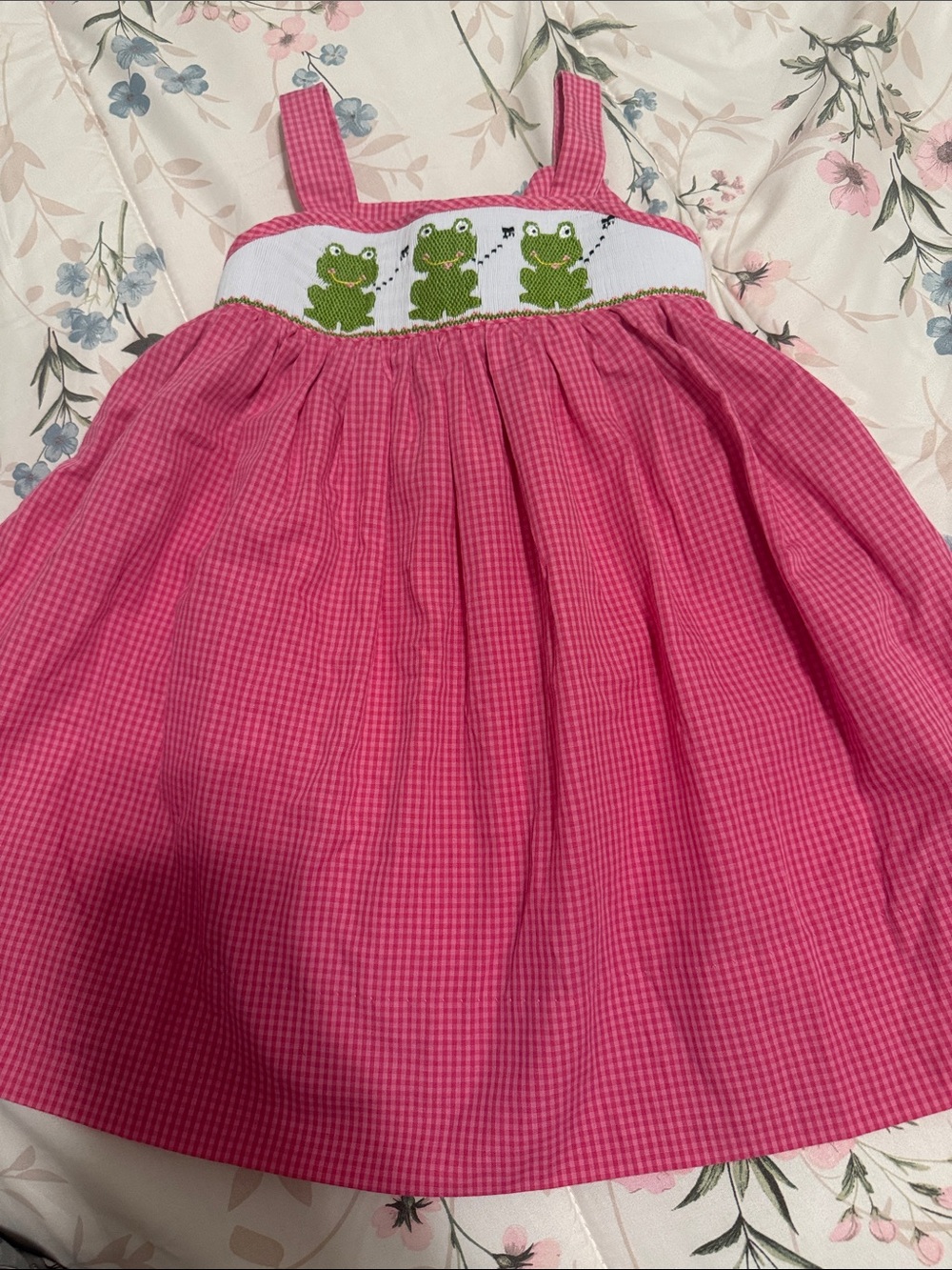 Hand smoked girls rare dress size 2T bow tie and buttons on the back